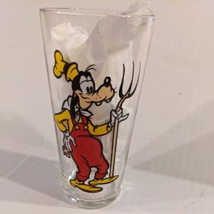 1978 Goofy & Pluto Walt Disney Cartoon Character Glass Pepsi Collector Series